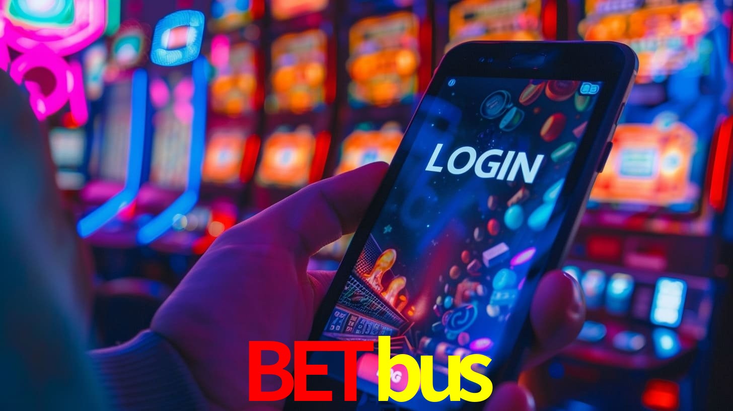 Escena dinámica inspirada en casino con iluminación Betbus, cartas, fichas e íconos de juegos digitales en un espacio moderno de juegos.